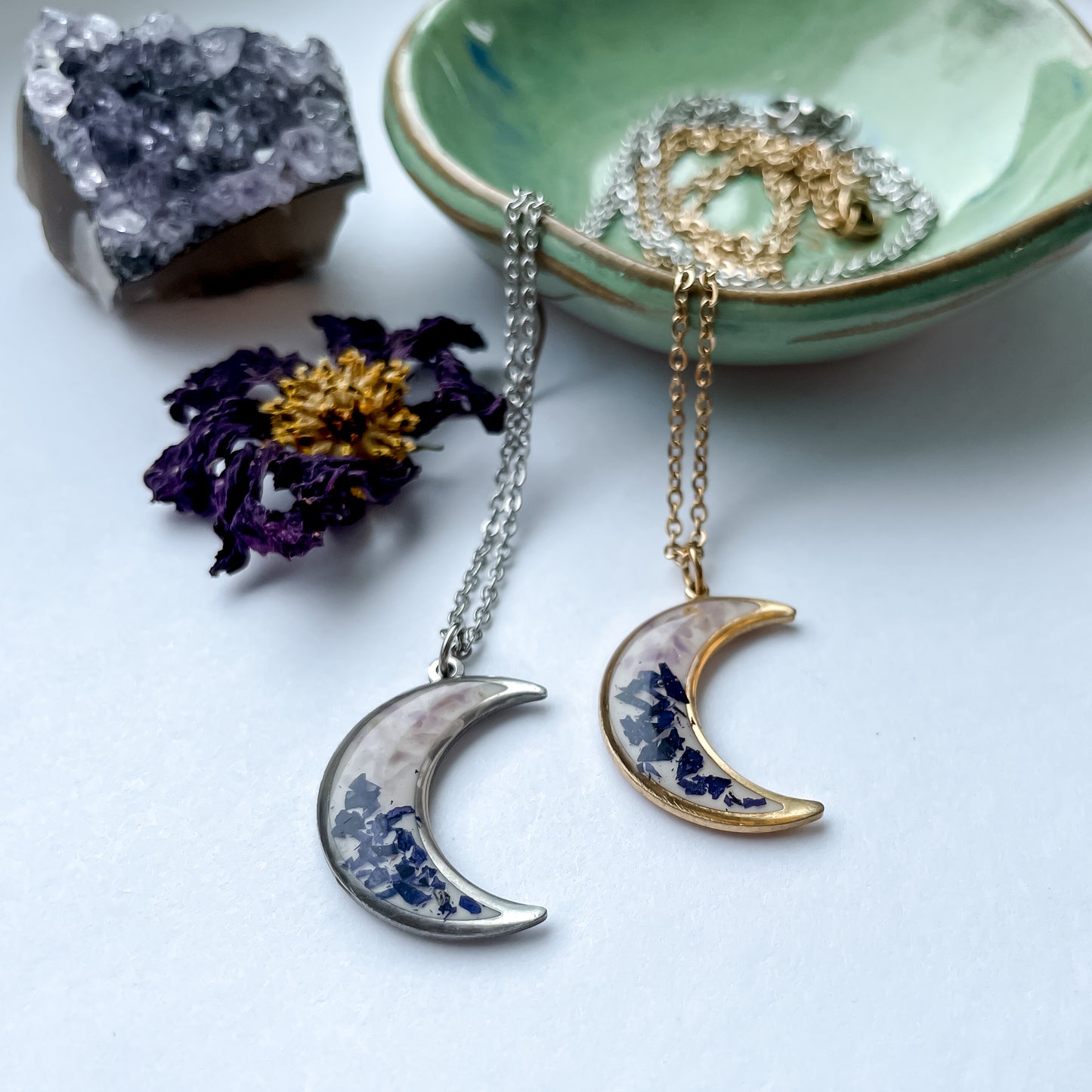 February Moons - Birthstone & Flower