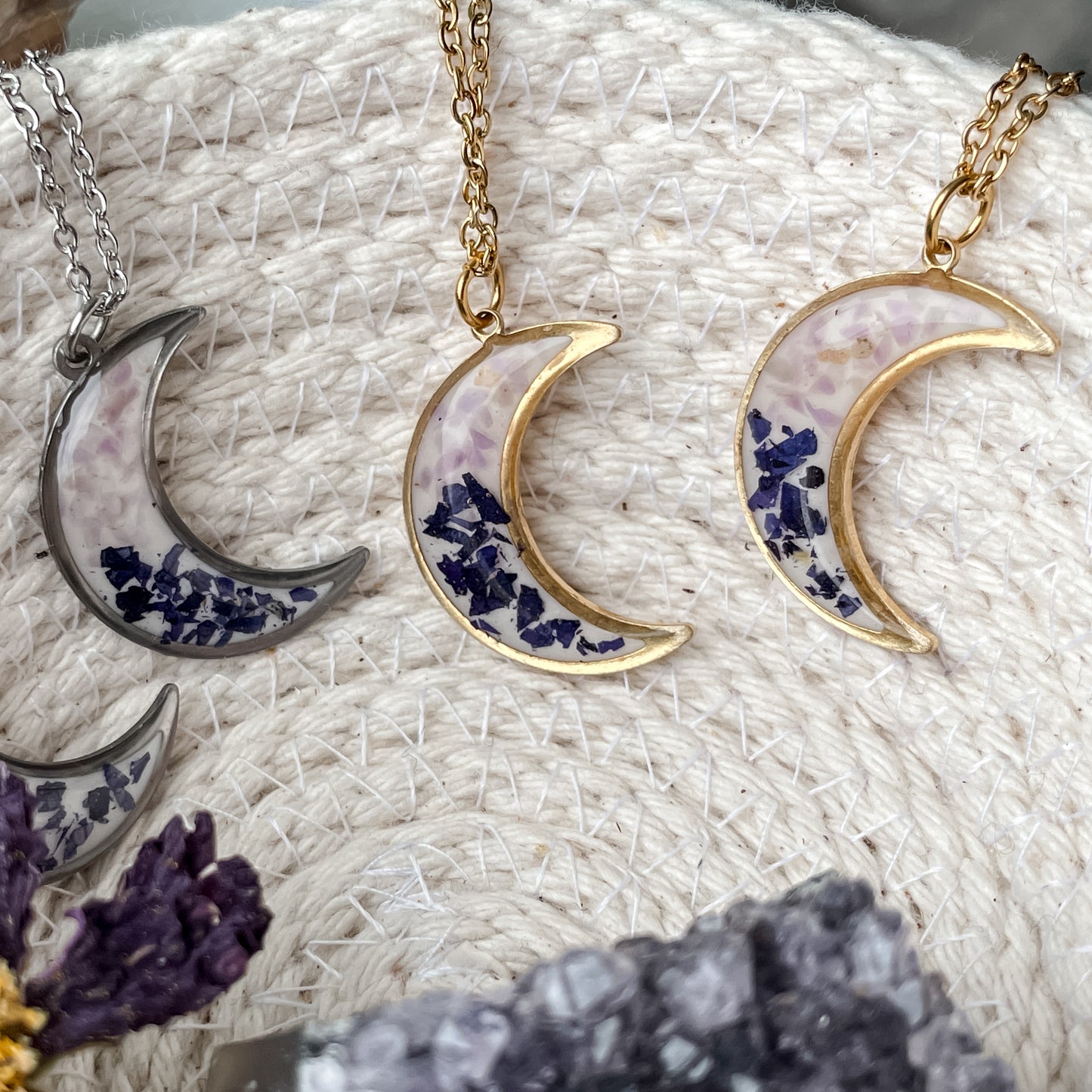 February Moons - Birthstone & Flower