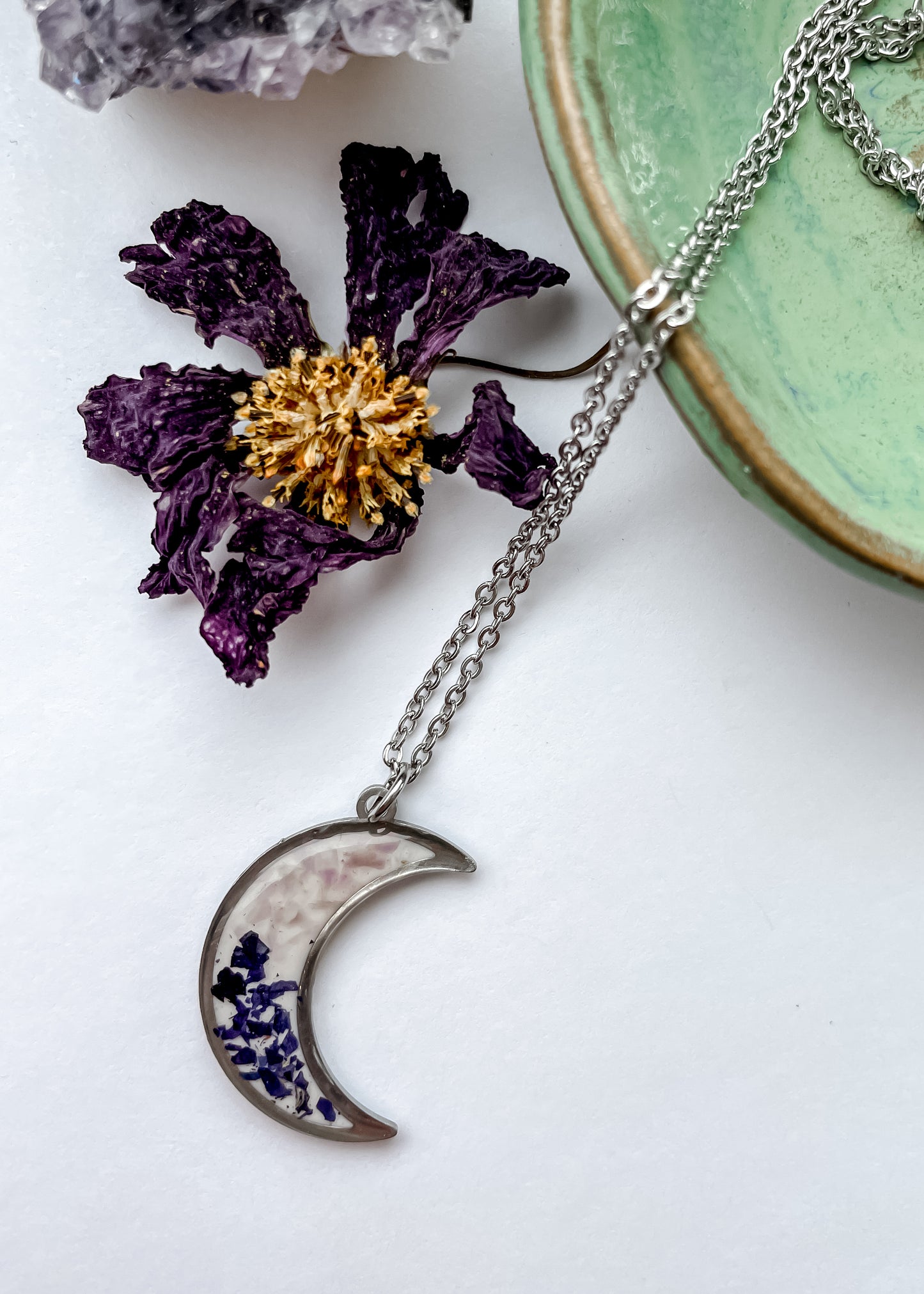 February Moons - Birthstone & Flower