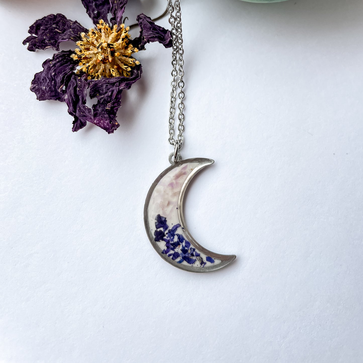 February Moons - Birthstone & Flower