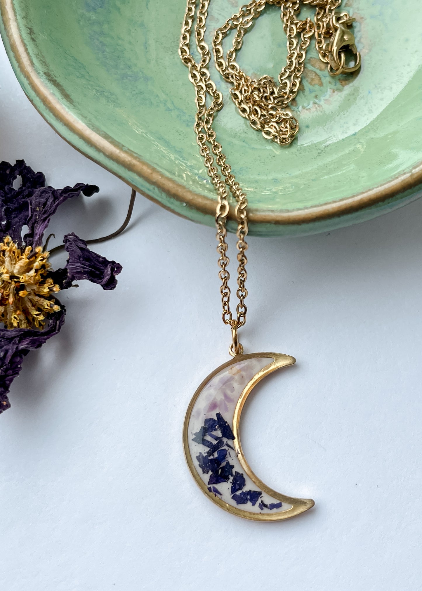 February Moons - Birthstone & Flower
