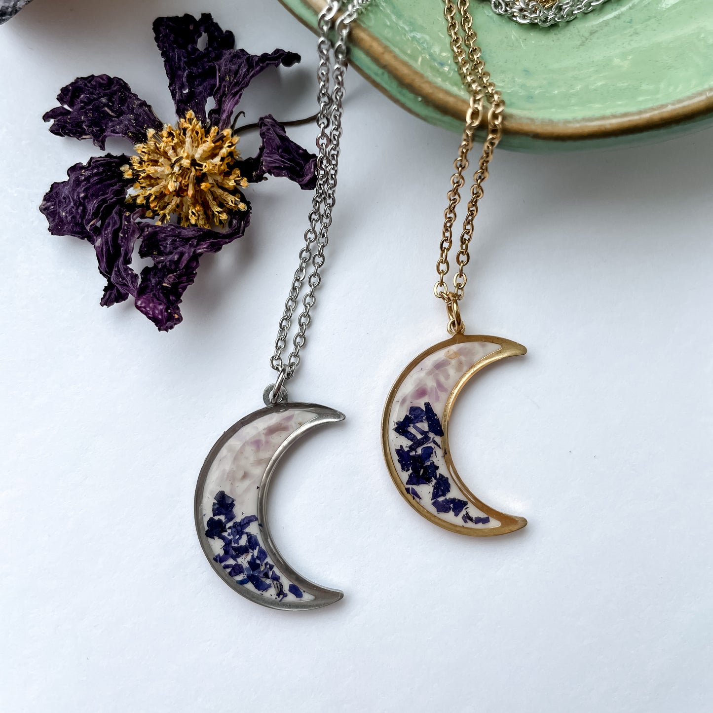 February Moons - Birthstone & Flower