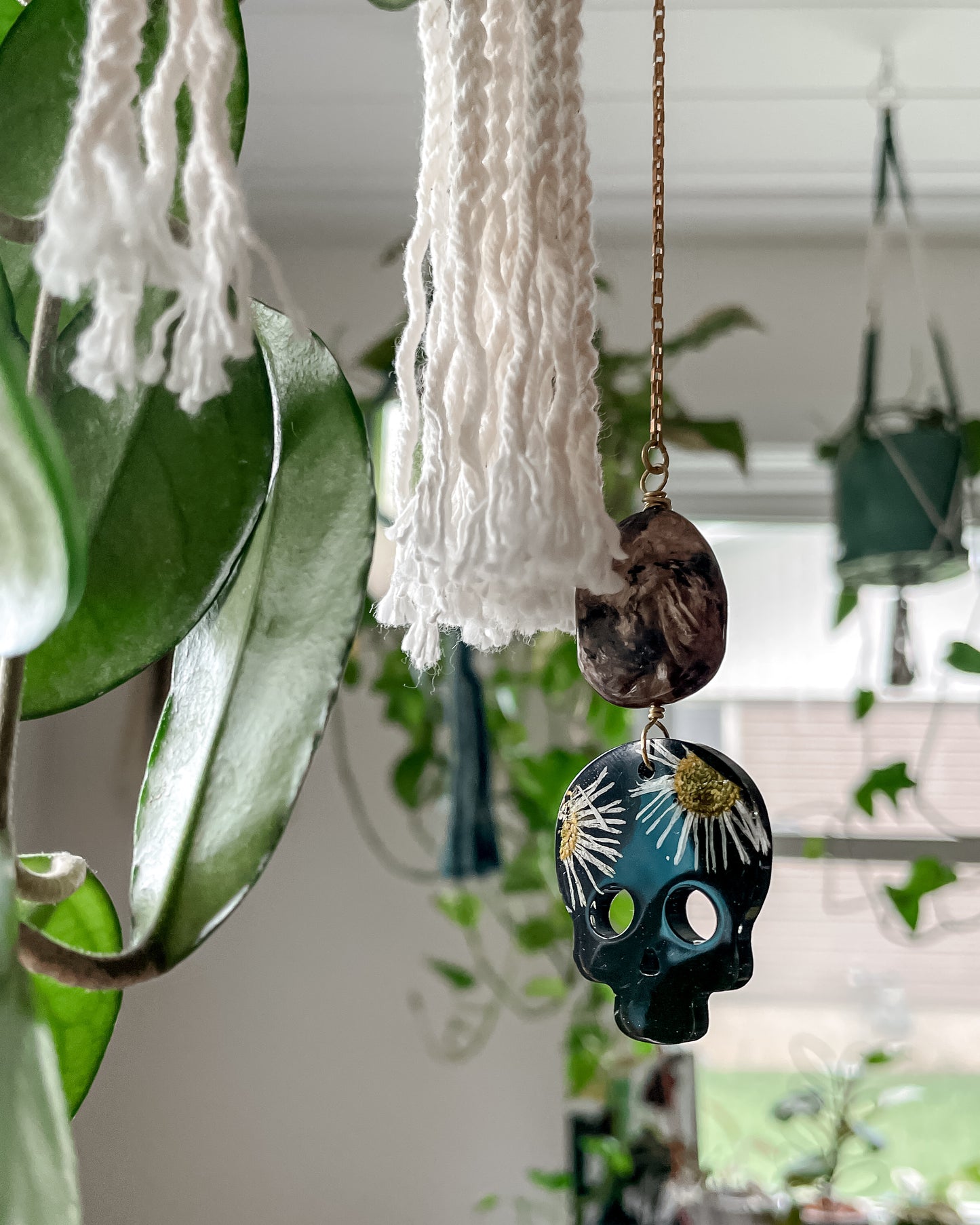 Daisy Skull Window Charms