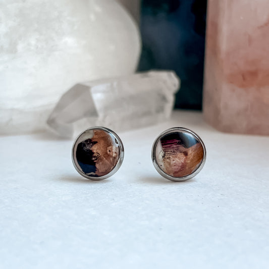 August Stud Earrings - Poppy & Peridot
